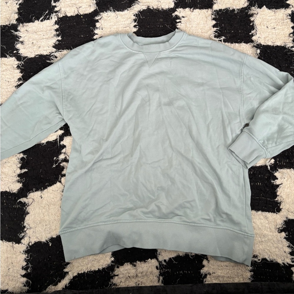 green zara crewneck